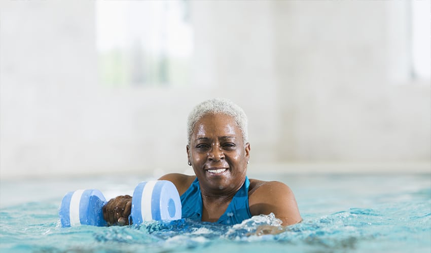 Rehabilitación y tecnología protésica: Opciones y avances para la tercera edad